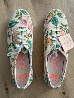 Rifle Paper Company/KEDS Low Top Lace Up Flowered Sneakers